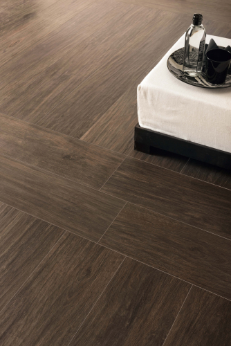 Arthis Royal slabs